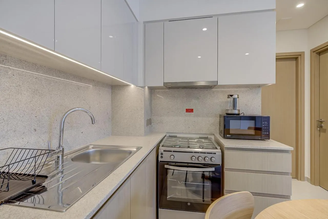 Daire Mira Holiday Homes - Lovely 1 Bedroom In Downtown Dubai Birleşik Arap Emirlikleri