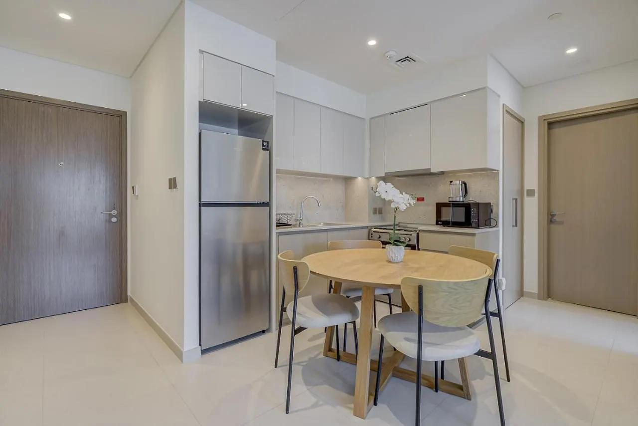 Mira Holiday Homes - Lovely 1 Bedroom In Downtown Dubai 0*,