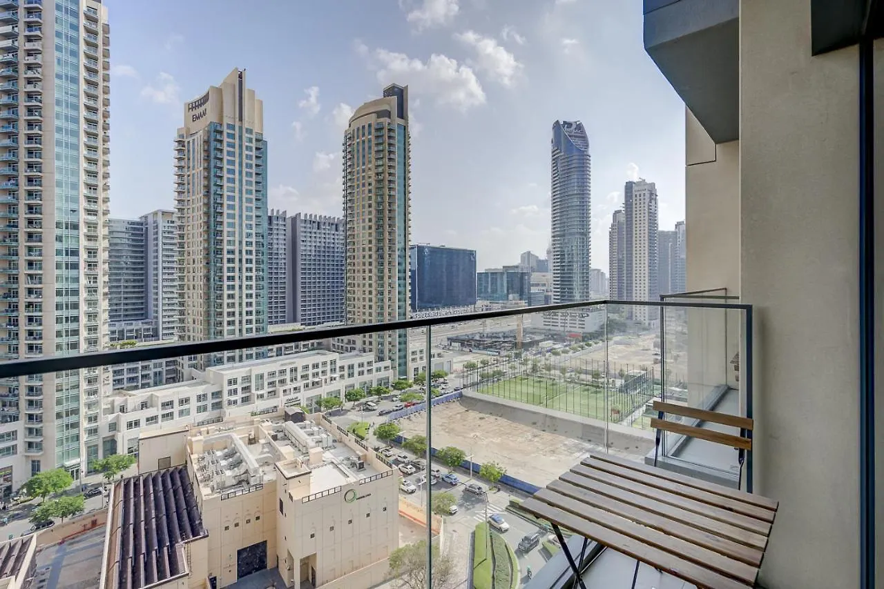 Mira Holiday Homes - Lovely 1 Bedroom In Downtown Dubai Daire