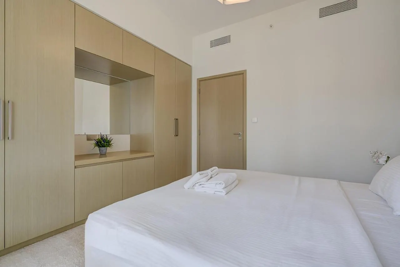 Mira Holiday Homes - Lovely 1 Bedroom In Downtown Dubai
