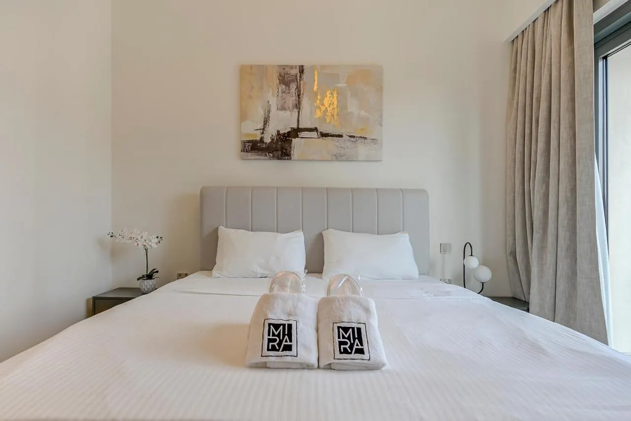 Mira Holiday Homes - Lovely 1 Bedroom In Downtown Dubai 0*,  Birleşik Arap Emirlikleri